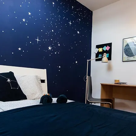 アパート Night Sky - *